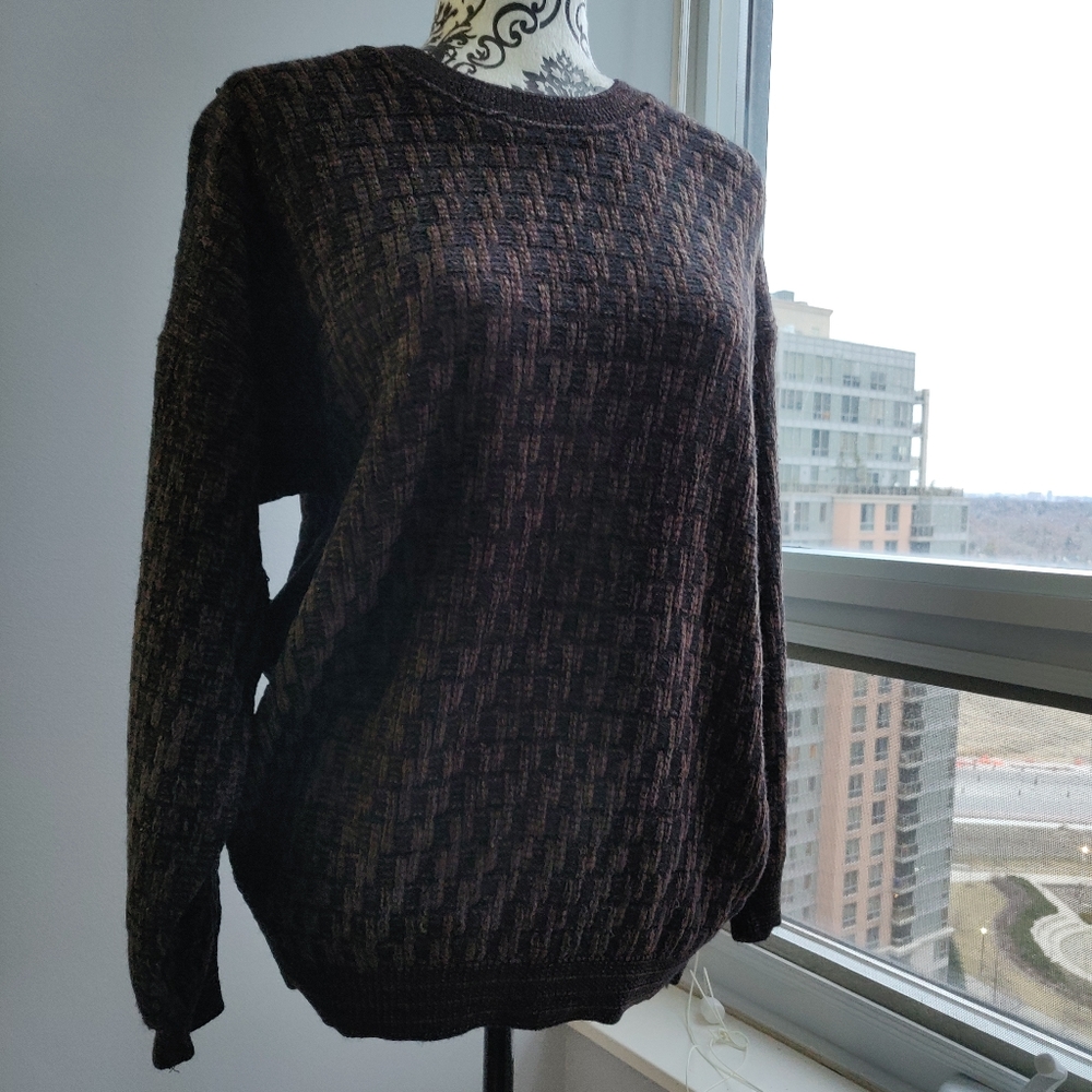 Unisex Over Size Knit Pullover Sweater in Brown